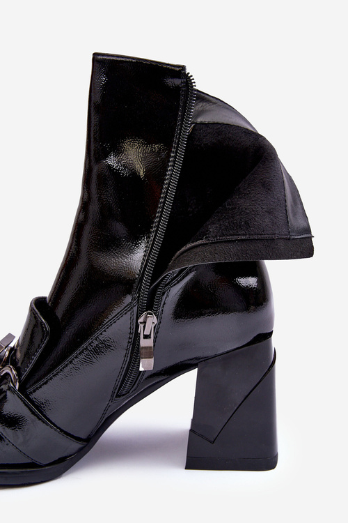 Чоботи шкіряні на масивному каблуці з орнаментом SBarski MR870-99 Чорні