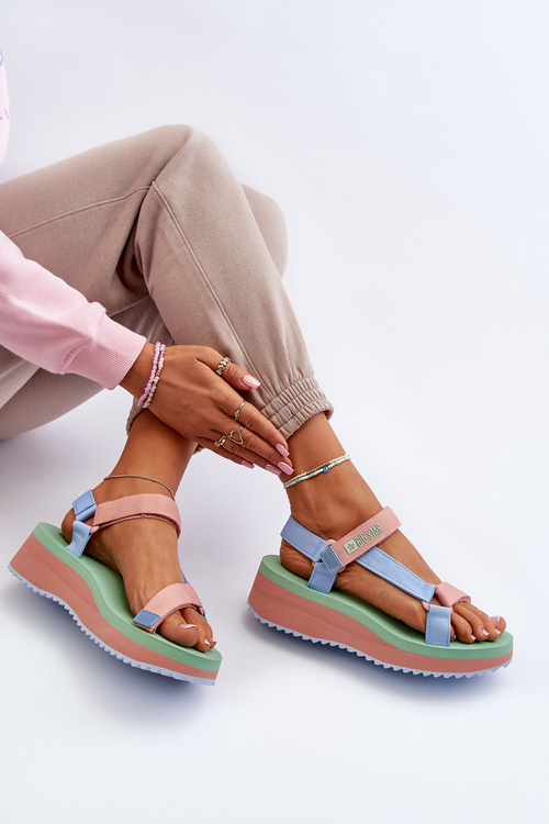 Жіночі босоніжки на платформі та танкетці Big Star NN274A055 Сині