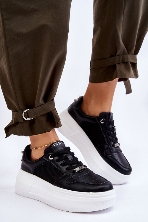 Жіноче класичне спортивне взуття GOE LL2N4061 Чорний