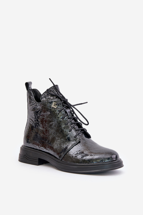 Шкіряні лаковані жіночі ботильйони утеплені на блискавці D&A LZ42-042 чорно-сірі