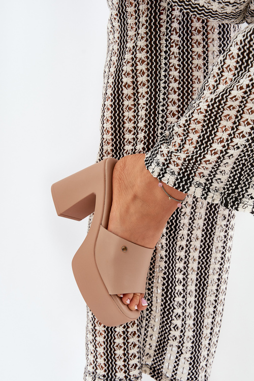 Жіночі Сандалі З Еко Шкіри На Підборі Та Платформі Хакі Тамірелла