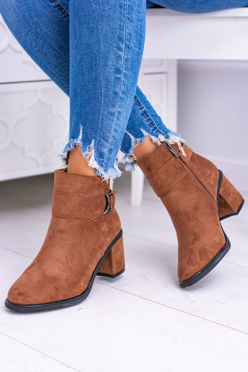 Жіночі верблюжі замшеві черевики на шпильці з пряжкою Evoret