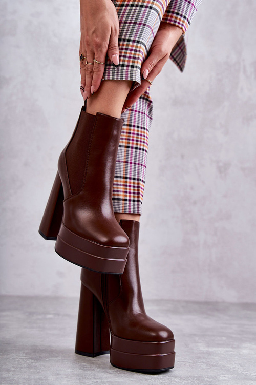 Жіночі шкіряні чоботи на масивному каблуці Brown Jones