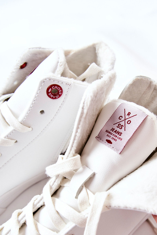 Жіночі утеплені кросівки Cross Jeans білі II2R4010C