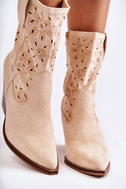 Модні замшеві ковбойські чоботи з квіточками бежеві Coralie