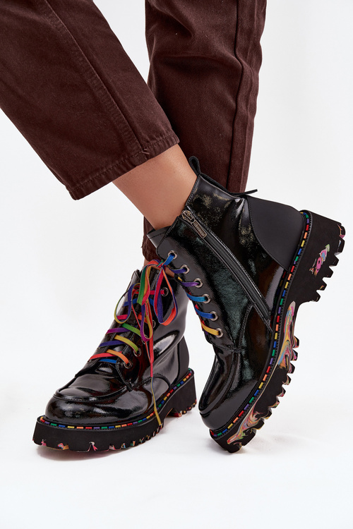 Шкіряні лаковані жіночі черевики Artiker 57C0064 Чорні