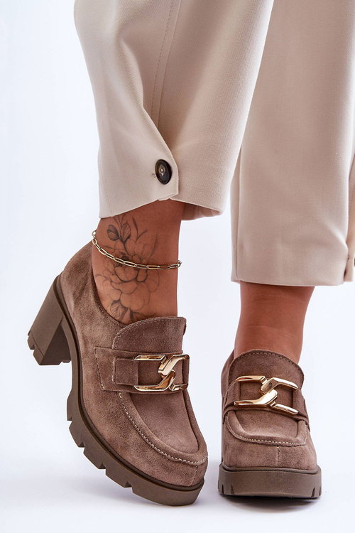 Елегантні туфлі на опорі з золотистим декором Темно-бежевий Harmell