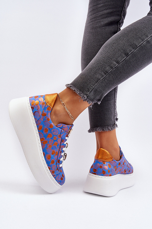 Шкіряне спортивне взуття на платформі Maciejka 06191-06 синій