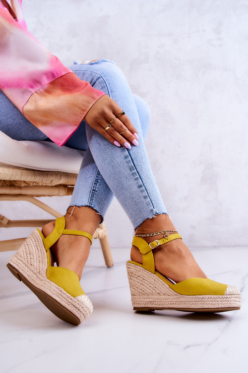Жіночі еспадрільї на плетеній платформі Канільйо жовтого кольору