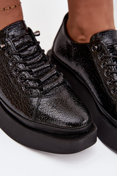 Шкіряні лаковані жіночі туфлі на платформі Artiker 57C2041 Чорний