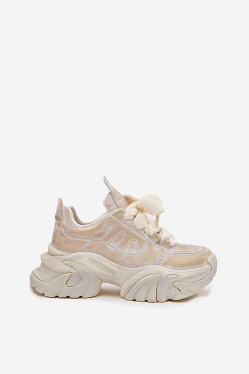 Шкіряні жіночі кросівки GOE SS2N4009 Золото