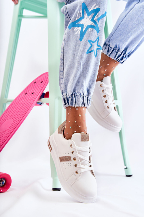 Жіноче спортивне взуття на зав'язках білі Otylia