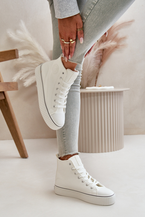 Жіночі утеплені кросівки з еко шкіри Big Star OO274788 Білі