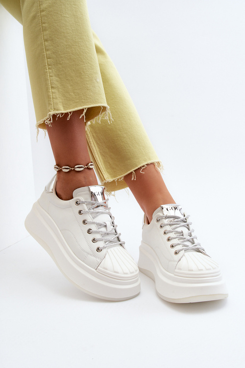 Жіночі шкіряні кросівки на платформі GOE NN2N4033 Білі