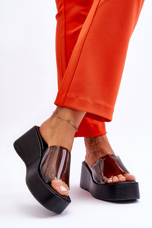 Жіночі прозорі тапочки на танкетці чорні Eliane