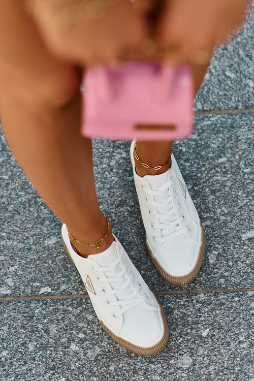 Низькі жіночі кросівки білі Enalae