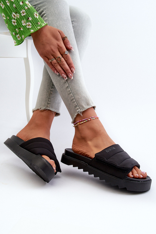 Жіночі шорти на платформі Big Star NN274772 Чорні