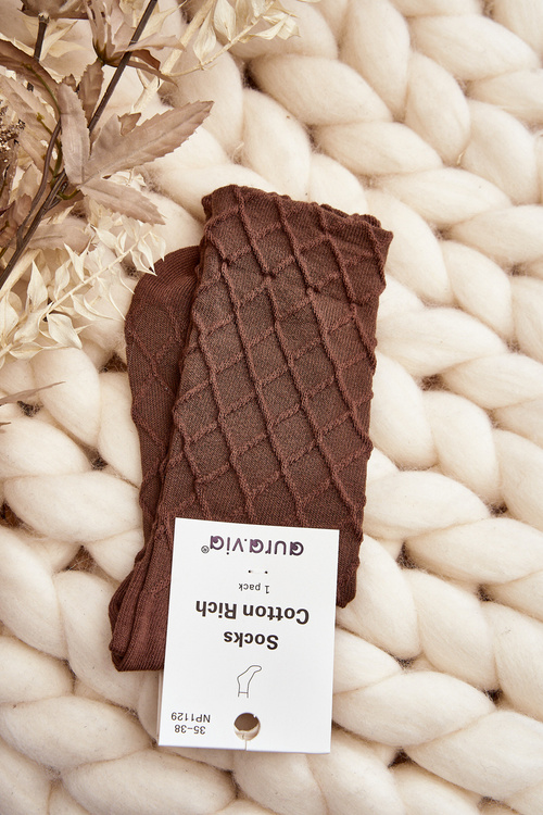 Шкарпетки жіночі з декоративним тисненням Коричневі