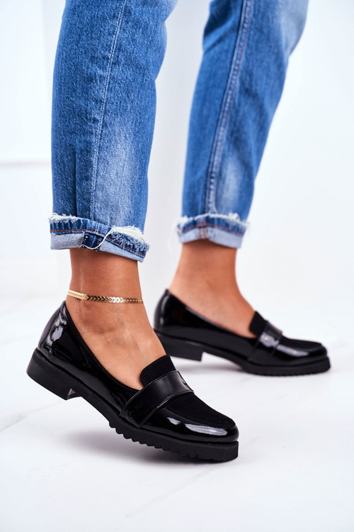 Жіночі мокасини шкіряні лаковані чорні Nicole 2589