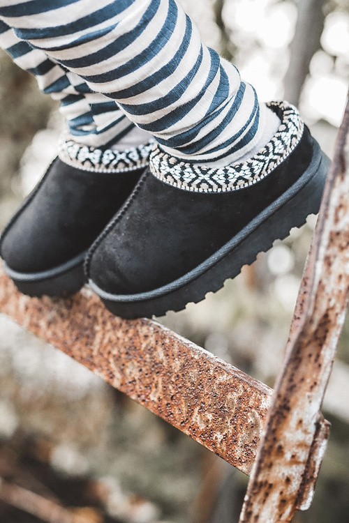 Дитячі сліпони утеплені Black Olivane