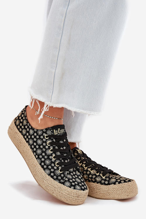 Взуття На Платформі Для Жінок З Плетінням Lee Cooper LCW-25-08-3647L Чорні