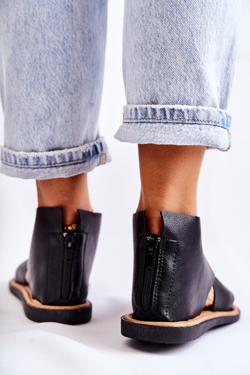 Жіночі шкіряні босоніжки Broad Foot Black Catalise