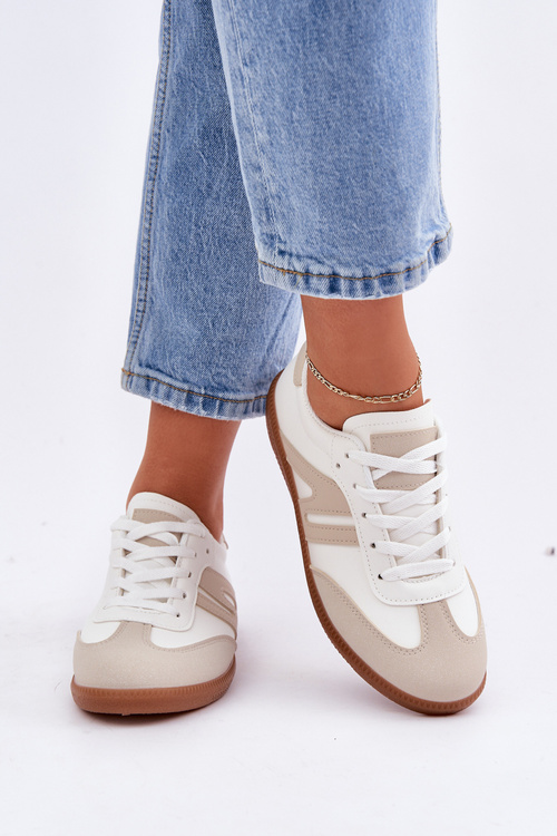 Низькі жіночі кросівки з еко-шкіри біло-бежеві Navidemi