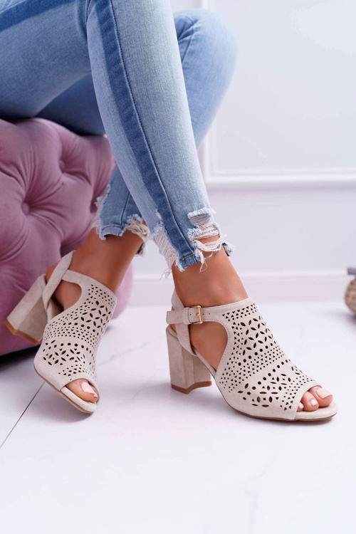 Жіночі босоніжки з відкритим носком бежеві Olenia