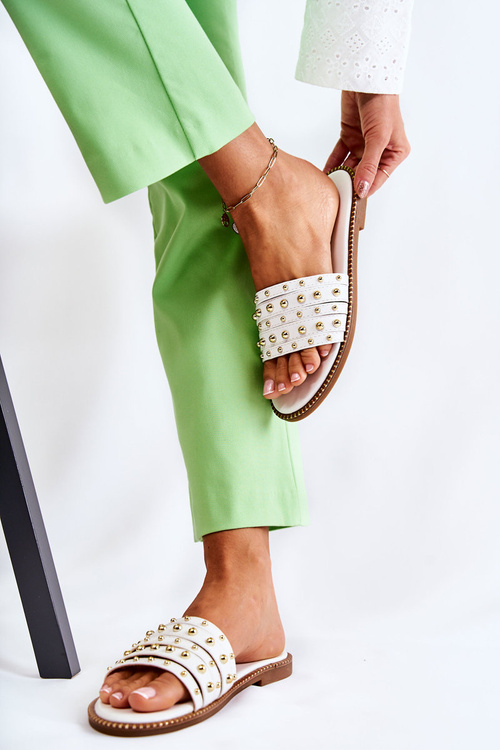 Жіночі шкіряні тапочки з декором White Brien