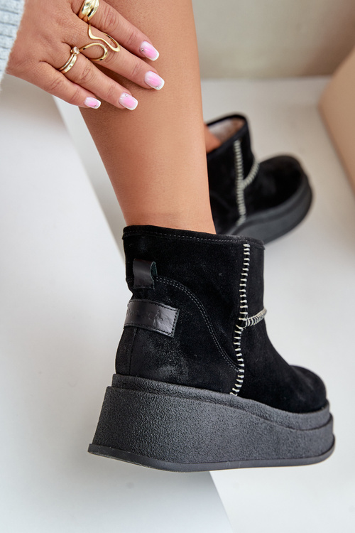 Шкіряні замшеві зимові черевики на платформі та танкетці коричневі Maciejka 06769-01 чорний