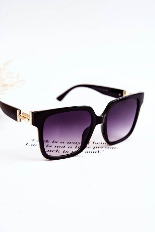 Жіночі сонцезахисні окуляри V120026 Чорні