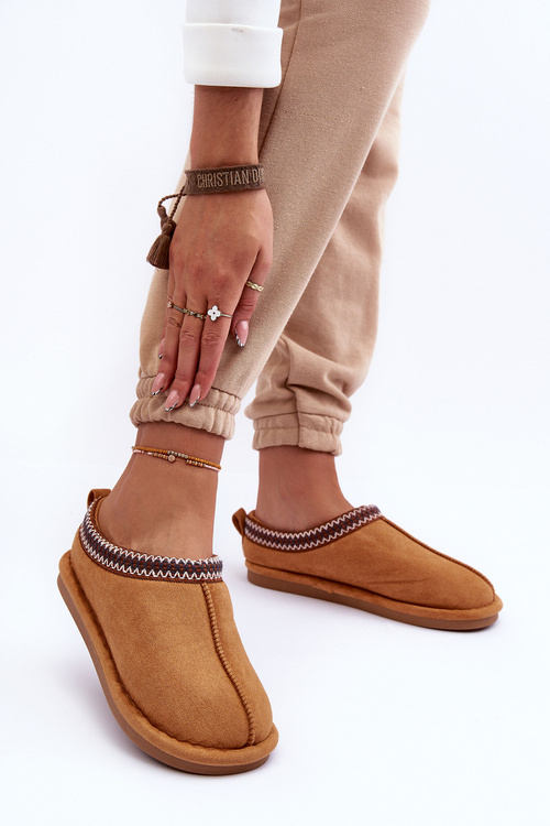 Жіночі замшеві тапочки зі штучним хутром коричневого кольору Polinna