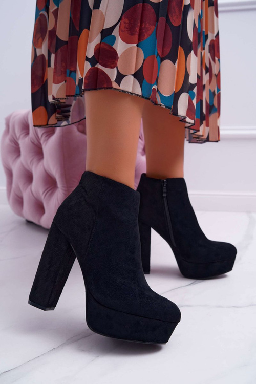 Жіночі чоботи на шпильці на платформі замшеві чорні Celinne