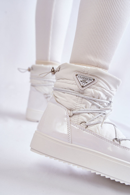 Жіночі модні зимові черевики на шнурівці білі Carrios