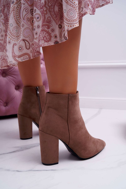 Жіночі чоботи на шпильці замшеві хакі акули