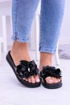 Жіночі чорні шльопанці з квітковим візерунком Muah