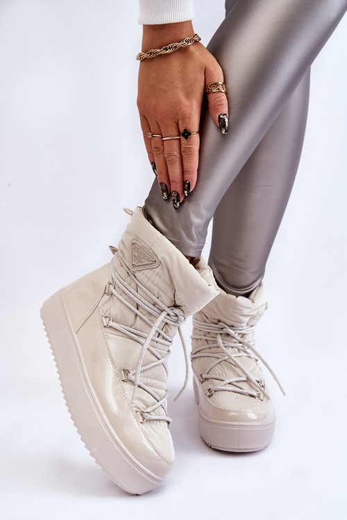 Жіночі модні зимові черевики на шнурівці світло-бежеві Carrios