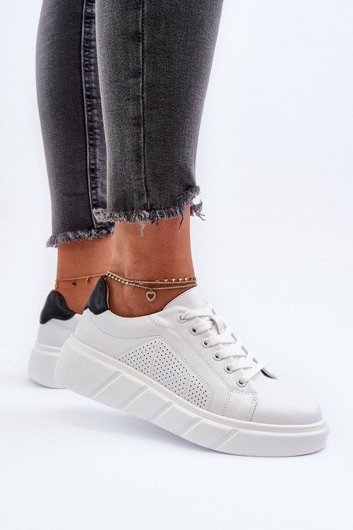 Жіночі білі шкіряні кросівки на платформі Гатира