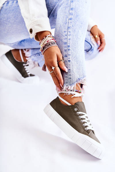 Жіночі кросівки на платформі кольору хакі