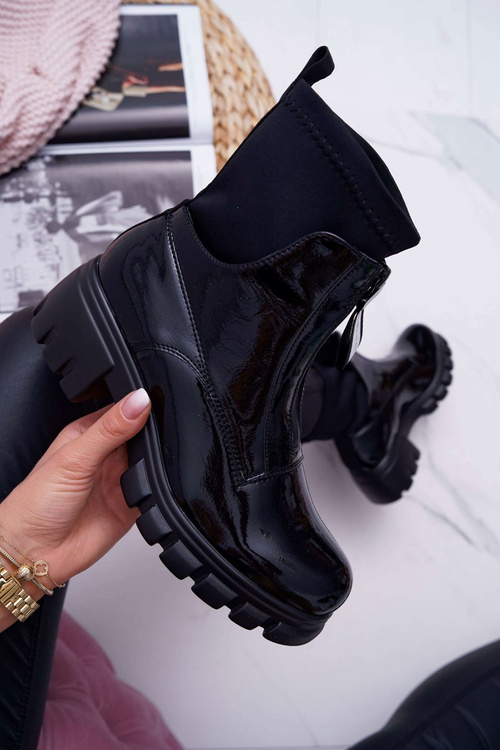 Чоботи жіночі на плоскій підошві Чорні Emelia