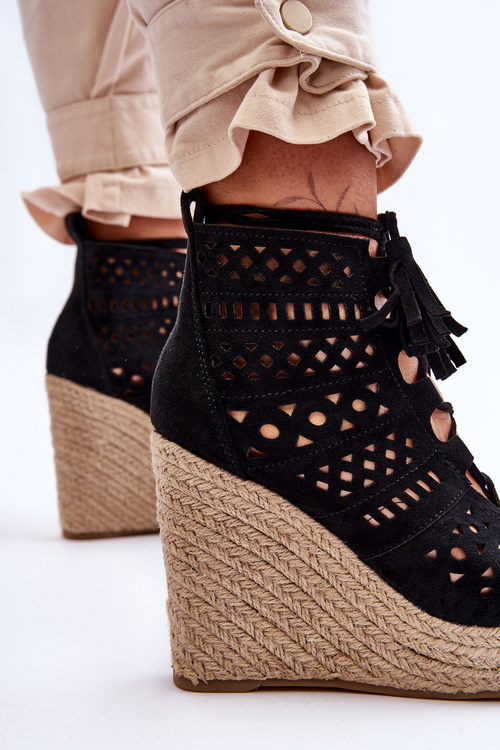 Замшеві ажурні чоботи на танкетці Чорні Berthe