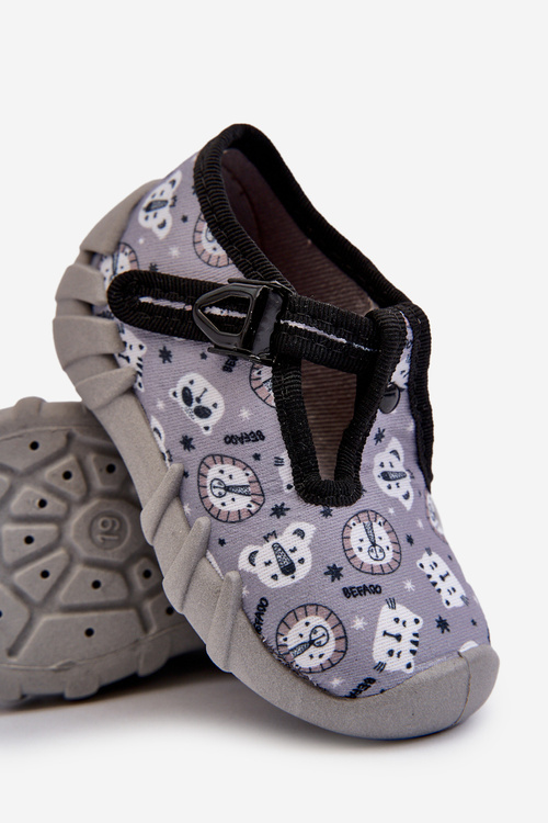 Зручні дитячі тапочки BEFADO 110N488 сірі