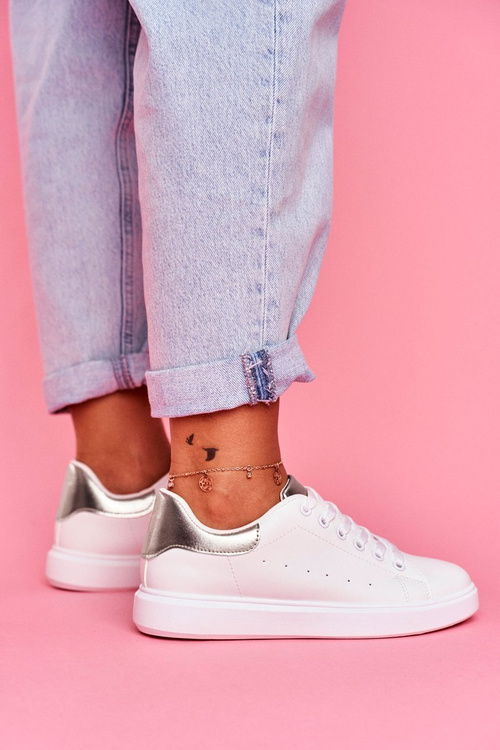 Спортивні жіночі білі туфлі на сріблястому каблуці Milly