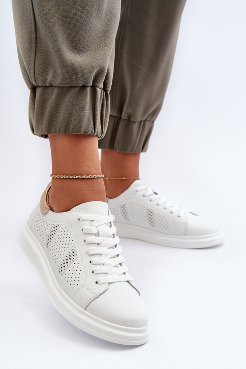 Білі жіночі шкіряні кросівки S.Barski LR760