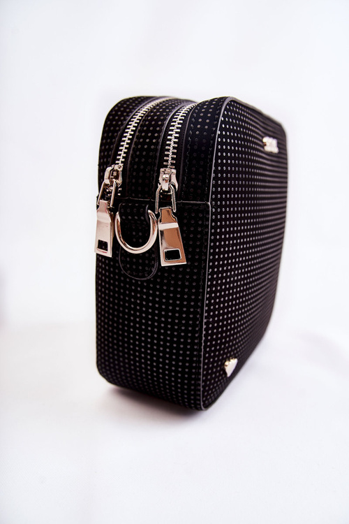 Шкіряна сумка з сердечком GOE ZNJ015 чорна