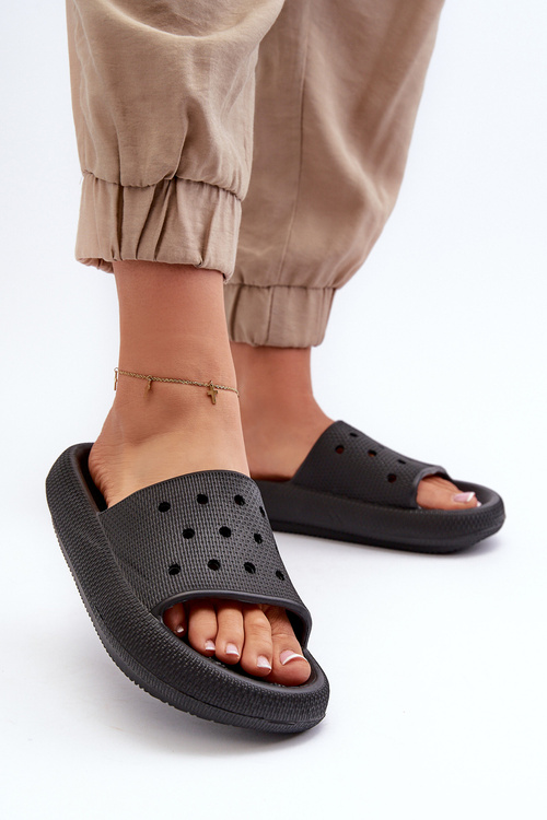 Жіночі поролонові шорти на товстій підошві Black Beula