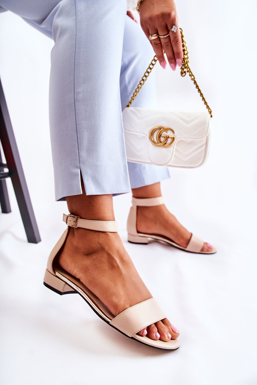 Жіночі шкіряні босоніжки бежеві Shanley