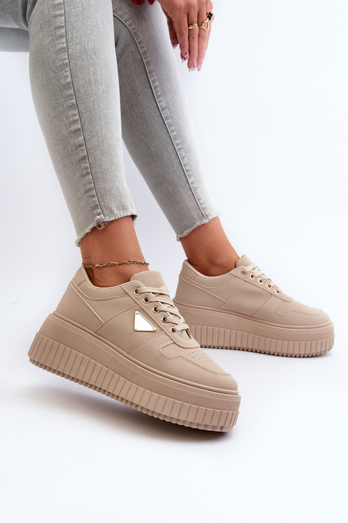 Жіночі кросівки з еко шкіри на масивній платформі бежеві Chrisstin