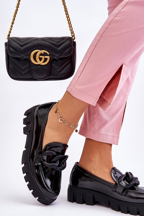 Жіночі лаковані лофери на платформі Black Bennett