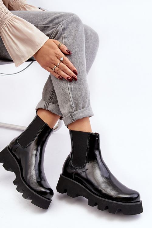 Жіночі шкіряні ботильйони на масивній підошві Laura Messi 2571 чорні